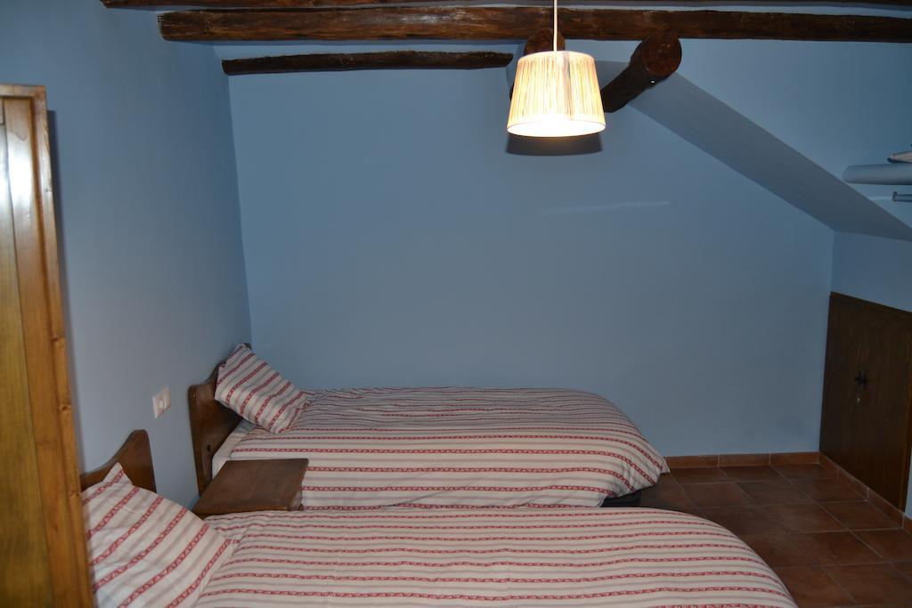 Mas De Salvador Villa Peñarroya de Tastavins Kamer foto